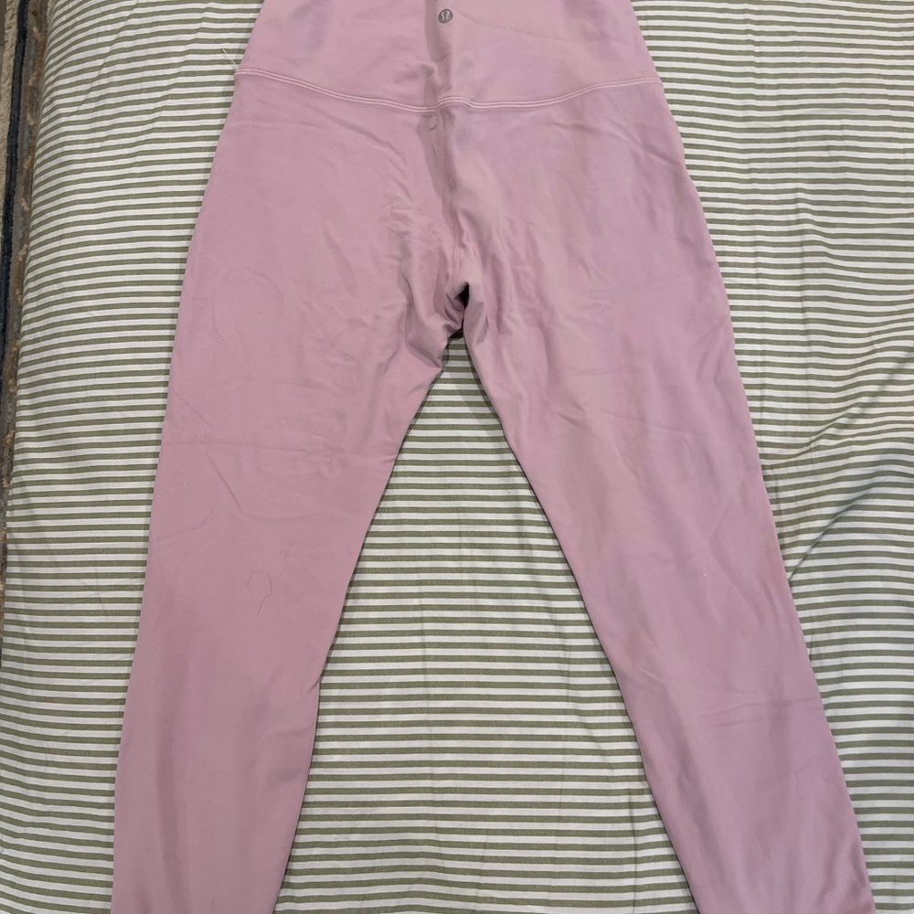lululemon pink leggings